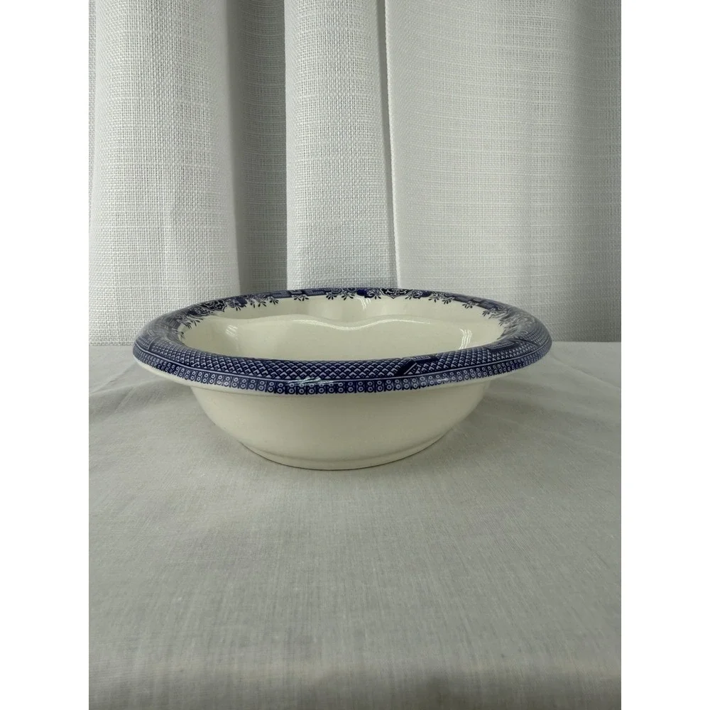 Vintage Churchill Blue Willow Oval Divided Vegetable Dish England 9 7/8